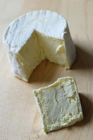 Brillat-Savarin, Natural Rind - Artisanal Premium Cheese