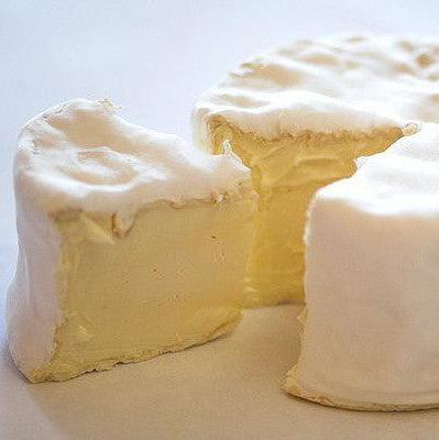 Brillat-Savarin, Natural Rind - Artisanal soft cheese from France