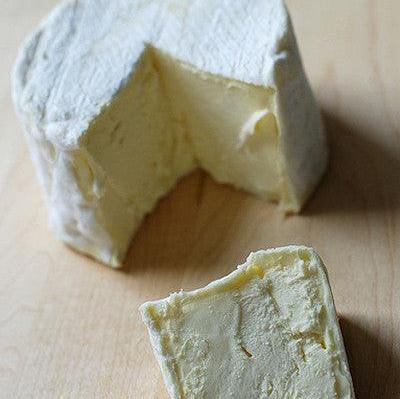 Brillat-Savarin, Natural Rind - Artisanal soft cheese from France