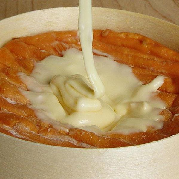 Époisses - Artisanal Premium Cheese