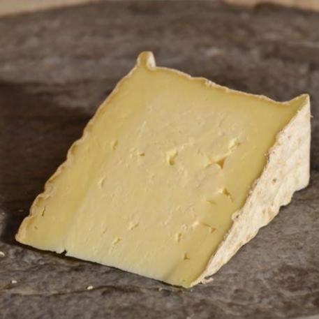 Duckett's Caerphilly - Artisanal Premium Cheese