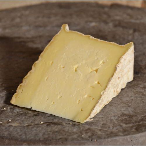 
            
                Load image into Gallery viewer, Duckett&amp;#39;s Caerphilly - Artisanal Premium Cheese
            
        